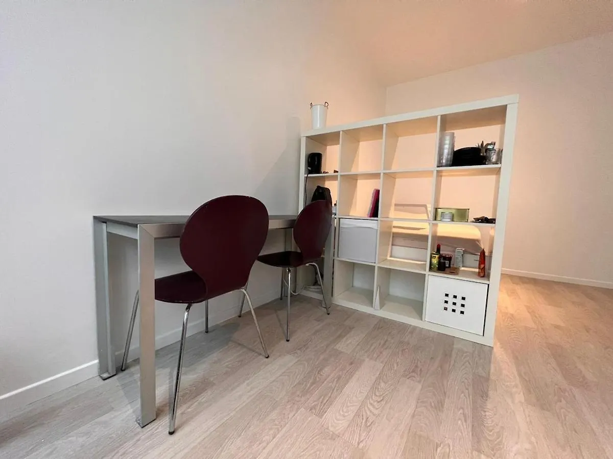 Studio Lumineux Sur Cour A Bastille Paris